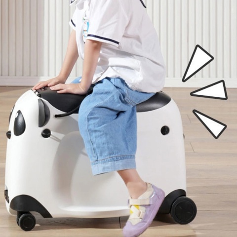 Walizka Jeździk dla Dziecka – Podróżna Walizka z Siedziskiem na Kółkach